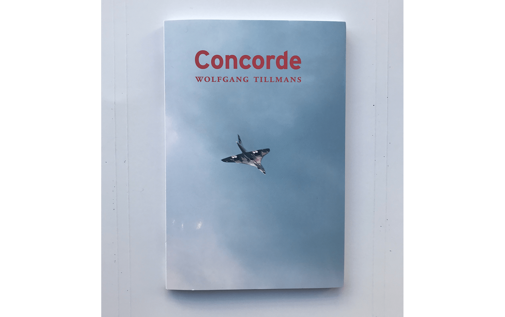 書店員がピックアップする12月のおすすめ写真集【POST編】 | ヴォルフガング・ティルマンス『Concorde』