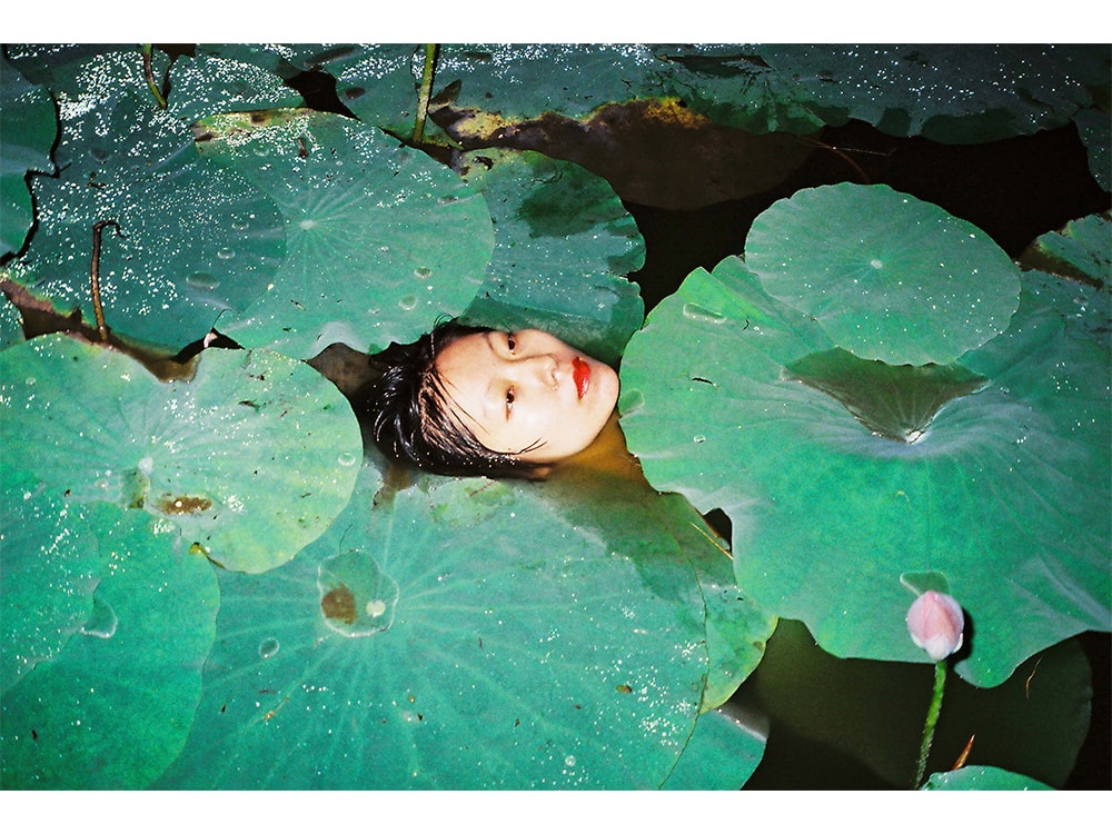 レン・ハン Ren Hang 写真展覧会のポスター 新品です-