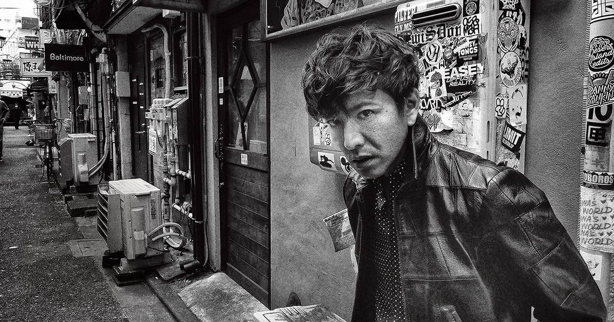 森山大道×木村拓哉の撮り下ろしスペシャルストーリー『ELLE Japon』4月