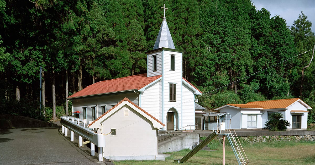 田川基成個展 Vernacular Churches 土着のキリスト教会のありようをとらえた作品群 News Ima Online