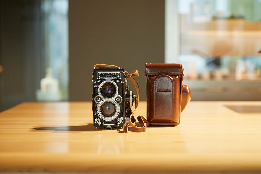 大人気限定SALEローライフレックス Rolleiflex 2.8 セット フィルムカメラ