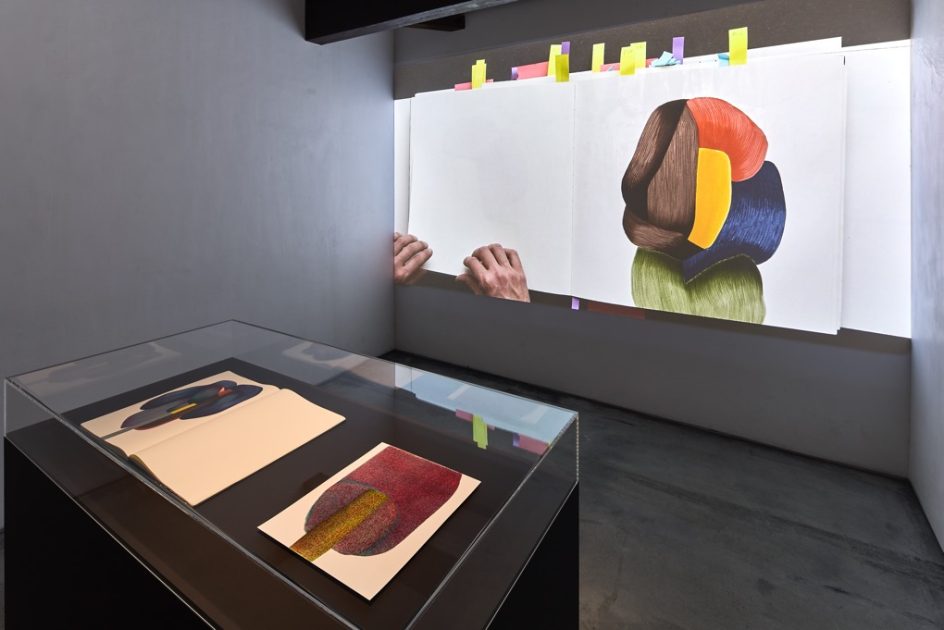 ロナン・ブルレック特別展がイッセイ ミヤケ銀座、船場、京都3店