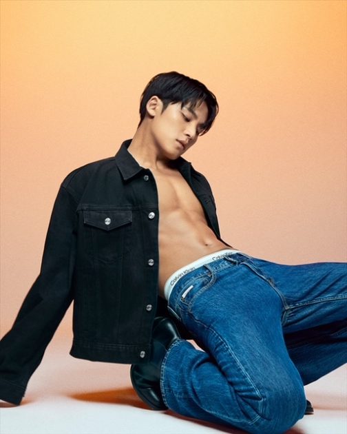 最終値下げ→本日24時削除　seventeen ローソンプリント　写真　ミンギュ SEVENTEEN L判写真 ローソンプリント ミンギュ - メルカリ