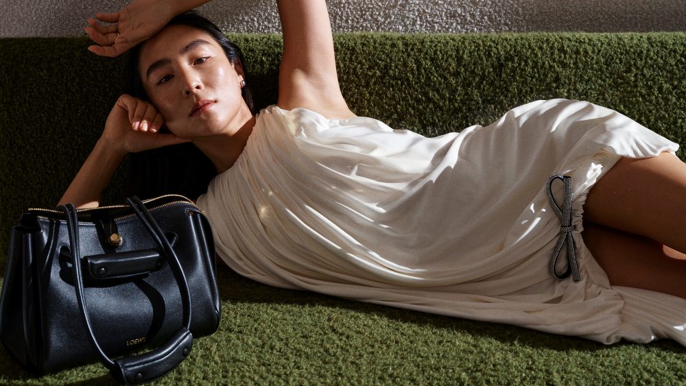 LOEWE_FW25_PRECO_MAIN_CAMPAIGN_RGB_CROPPED_2880X1620_16