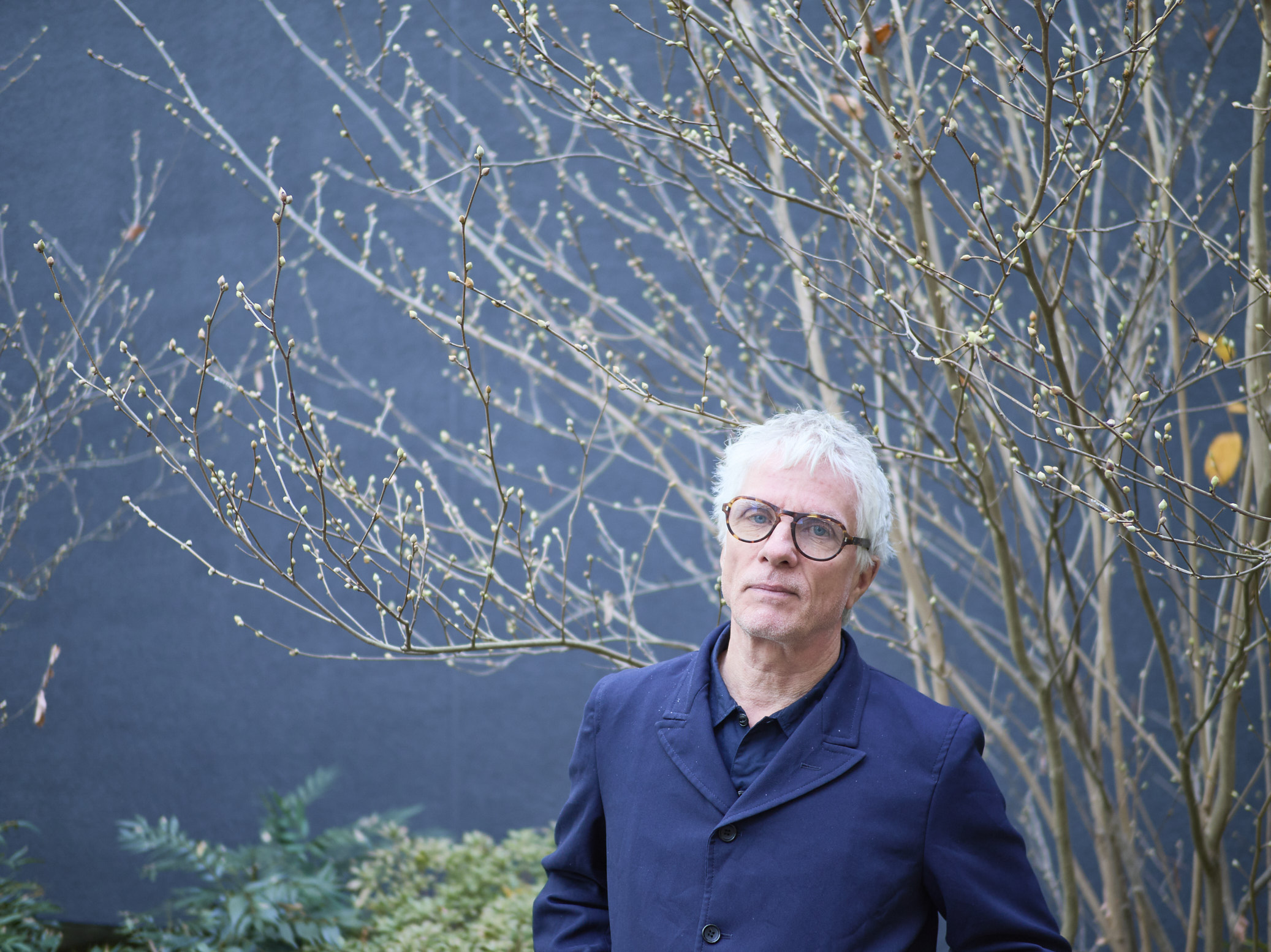 写真集『Hanataba』『Songen』を結ぶ「編集」という創造――グレガー・ウルフ・ニルソンが見つめる全体像 | グレガー・ウルフ・ニルソン